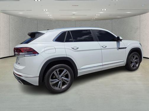 2024 Volkswagen Atlas Cross Sport 2.0T SEL