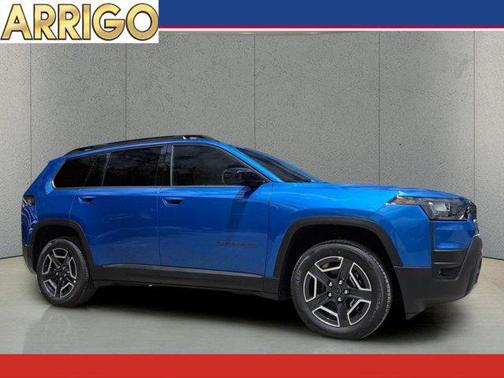 Hydro Blue Pearlcoat 2026 Jeep Cherokee Laredo 4x4