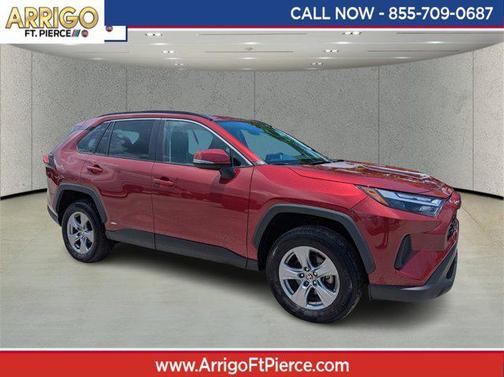 2022 Toyota RAV4 Hybrid XLE