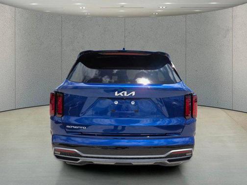 Sapphire Blue 2023 Kia Sorento S