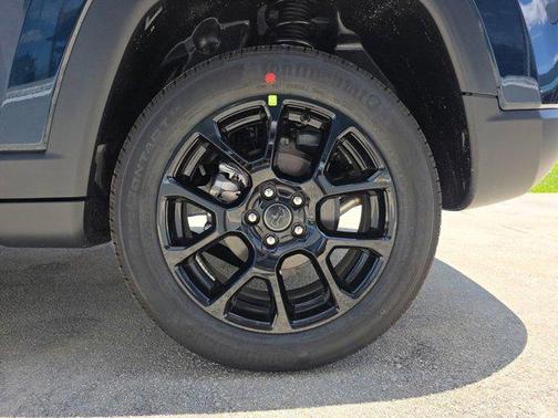 Fathom Blue Pearl Coat 2026 Jeep Compass Latitude