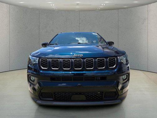 Fathom Blue Pearl Coat 2026 Jeep Compass Latitude