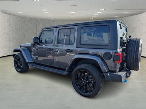 2022 Jeep Wrangler Unlimited 4xe Sahara