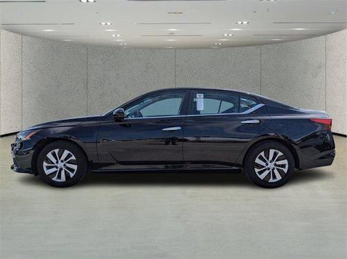 2022 Nissan Altima S FWD