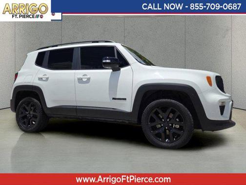 Alpine White Clearcoat 2023 Jeep Renegade Altitude