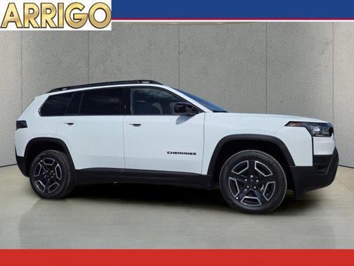 Bright White Clearcoat 2026 Jeep Cherokee Laredo 4x4