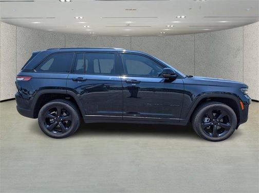 2024 Jeep Grand Cherokee Limited X