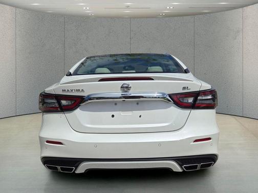 Pearl White Tricoat 2019 Nissan Maxima 3.5 SL