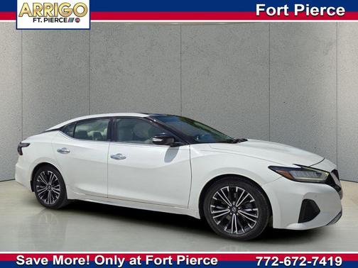 Pearl White Tricoat 2019 Nissan Maxima 3.5 SL