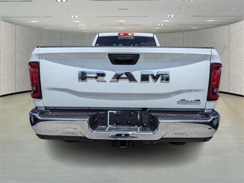 2025 RAM 2500 Tradesman Crew Cab 4x4 8' Box