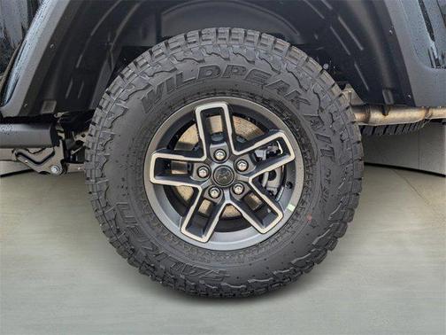 2025 Jeep Gladiator Mojave X