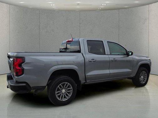 Sterling Gray Metallic 2025 Chevrolet Colorado LT