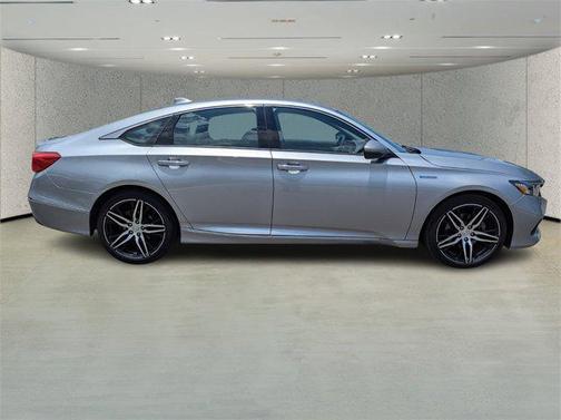 2022 Honda Accord Hybrid Touring