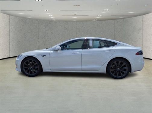 2021 Tesla Model S Long Range