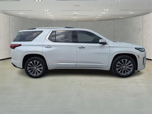 2022 Chevrolet Traverse Premier
