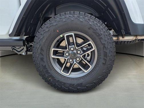 2025 Jeep Gladiator Mojave X