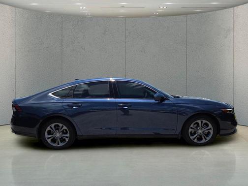 Canyon River Blue Metallic 2023 Honda Accord EX