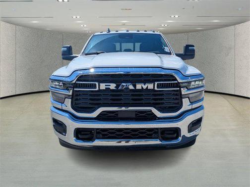2025 RAM 3500 Tradesman Crew Cab 4x4 8' Box
