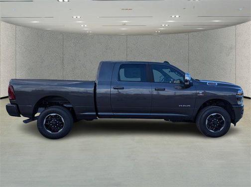 2025 RAM 2500 Laramie Crew Cab 4x4 6'4' Box