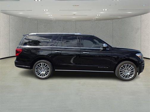 2022 Ford Expedition Max Platinum