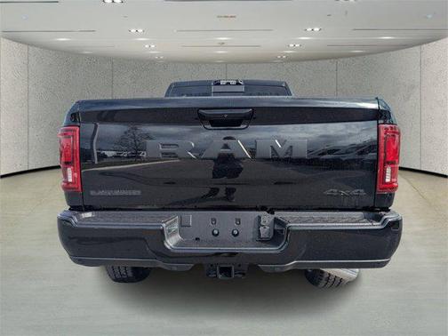 2026 RAM 2500 Laramie Crew Cab 4x4 6'4' Box