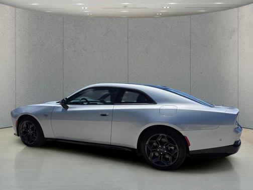 Triple Nickel 2025 Dodge Charger Daytona R/T