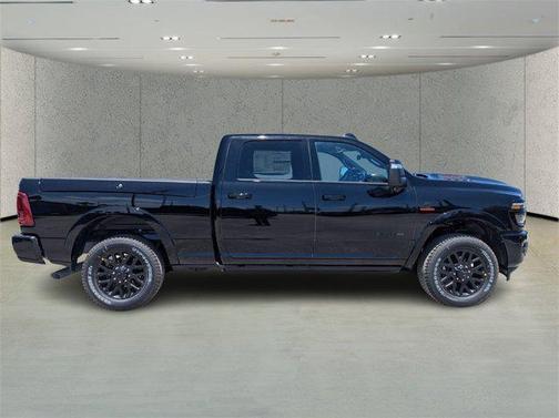2025 RAM 2500 Limited Crew Cab 4x4 6'4' Box