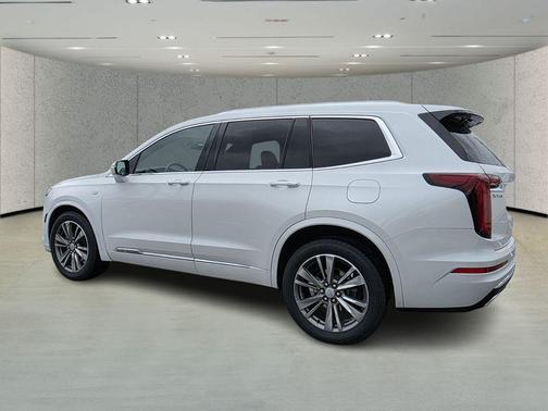 2021 Cadillac XT6 Premium Luxury FWD