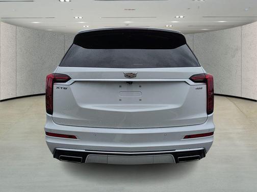 2021 Cadillac XT6 Premium Luxury FWD
