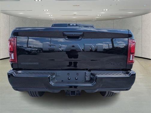 2025 RAM 2500 Big Horn Crew Cab 4x4 6'4' Box