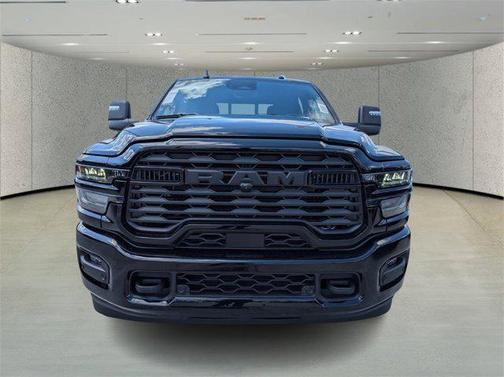 2025 RAM 2500 Big Horn Crew Cab 4x4 6'4' Box