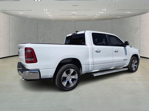 Bright White Clearcoat 2024 RAM 1500 Laramie