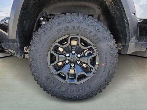 2026 RAM 1500 RHO Crew Cab 4x4 5'7' Box