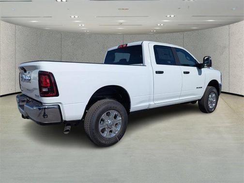 2026 RAM 2500 Big Horn Crew Cab 4x4 6'4' Box