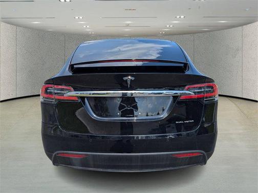 2020 Tesla Model X Long Range Dual Motor All-Wheel Drive