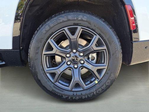 2026 Jeep Grand Wagoneer Limited Altitude 4x4