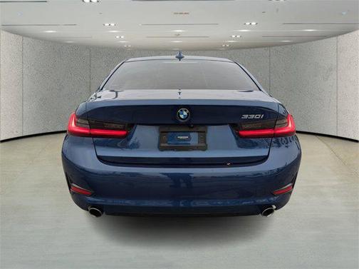 2021 BMW 330 i