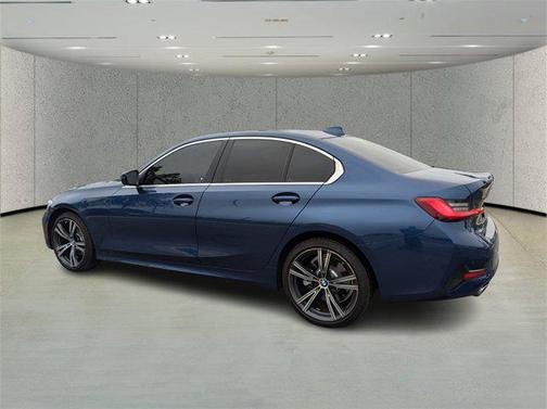2021 BMW 330 i