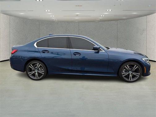 2021 BMW 330 i