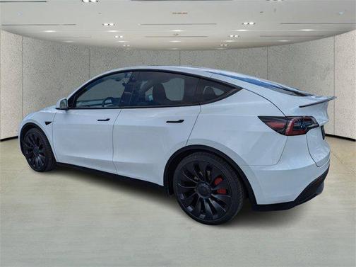 2023 Tesla Model Y Performance Dual Motor All-Wheel Drive