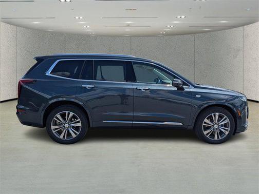 2021 Cadillac XT6 Premium Luxury FWD