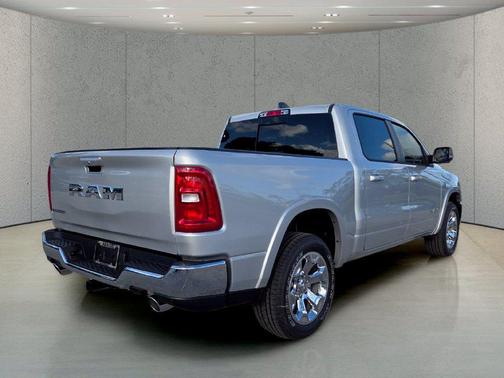 Silver Zynith 2027 RAM 1500 Big Horn/Lone Star