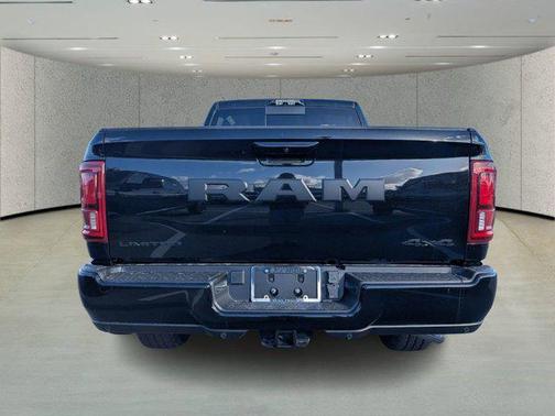 2026 RAM 2500 Limited Crew Cab 4x4 6'4' Box