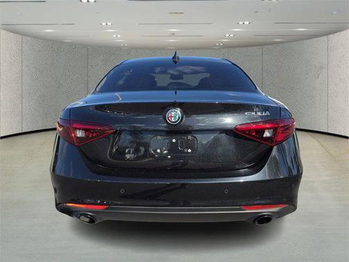 2022 Alfa Romeo Giulia Ti