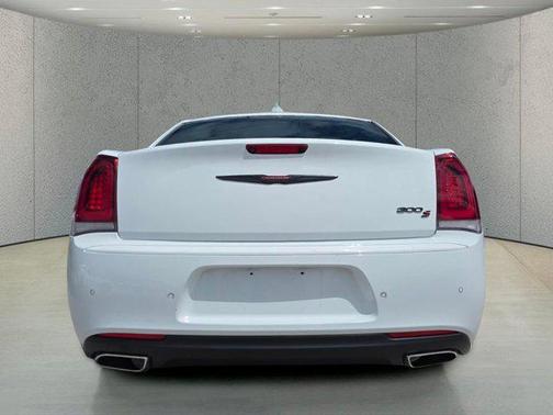 Bright White Clearcoat 2023 Chrysler 300 S