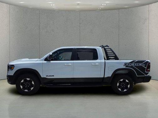 Bright White Clearcoat 2022 RAM 1500 Rebel