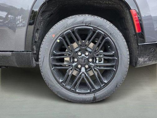 2026 Jeep Grand Wagoneer Limited Reserve 4x4