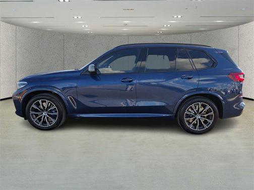 2020 BMW X5 M50i