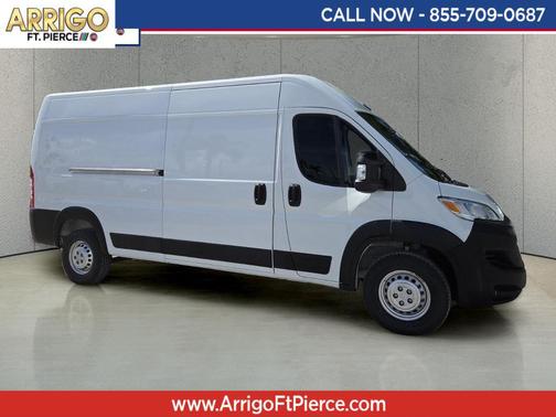Bright White Clearcoat 2024 RAM ProMaster 2500 Tradesman