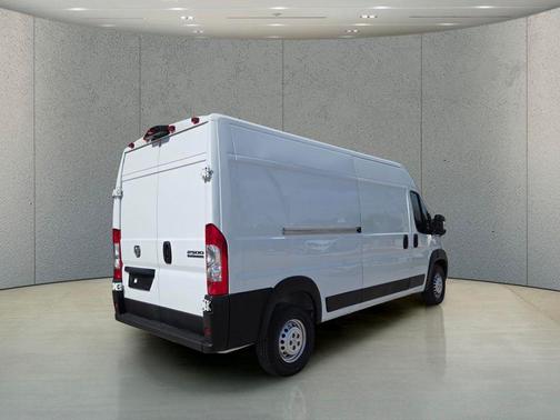 Bright White Clearcoat 2024 RAM ProMaster 2500 Tradesman